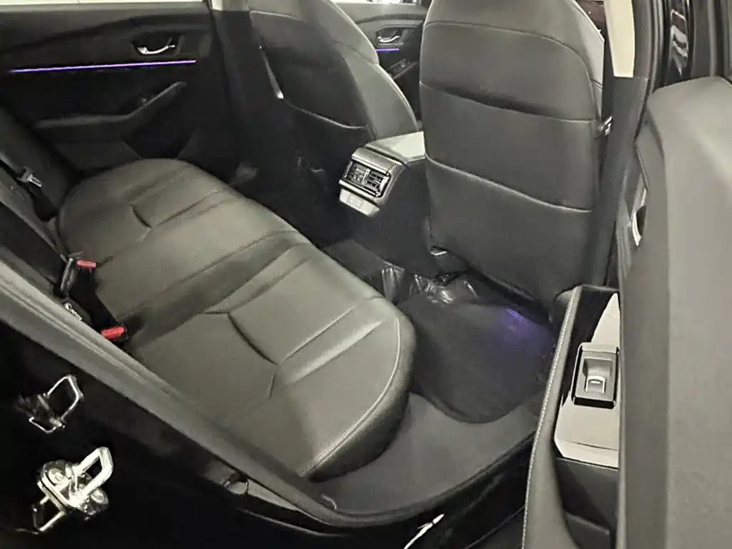 Honda Accord 2023 — фото 16