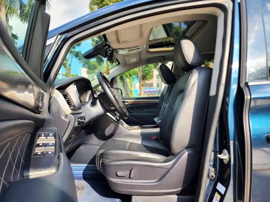GAC Motor Trumpchi M8 2019 — фото 8