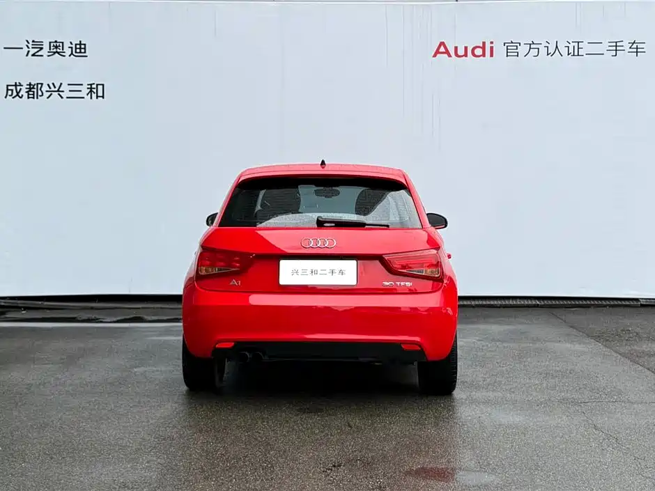 Audi A1 2015 — фото 5