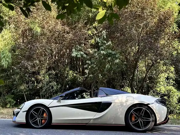 McLaren 570 2018