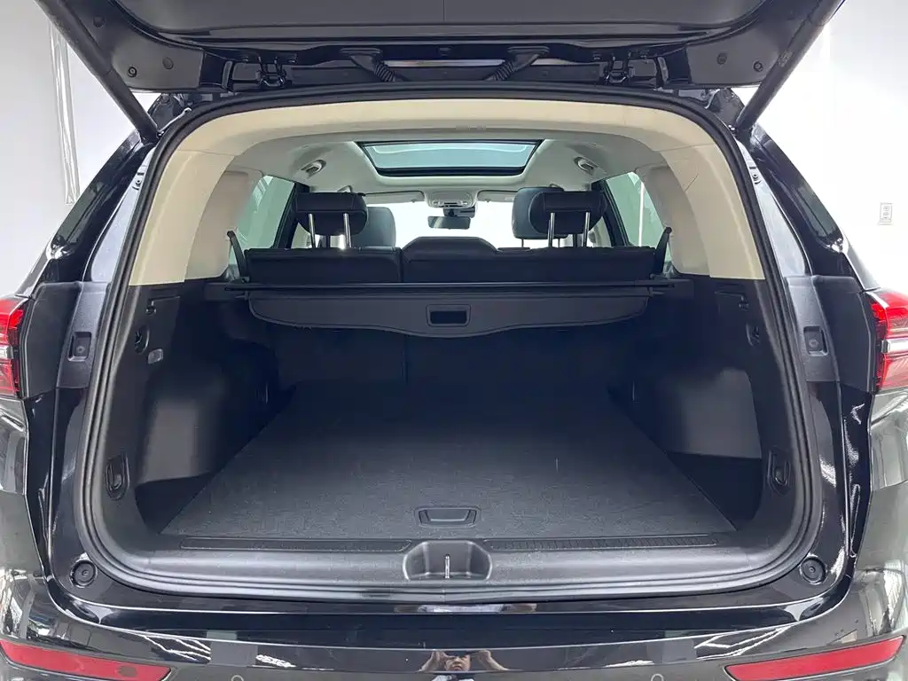 Buick Envision Plus 2023 — фото 9