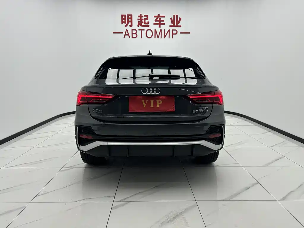 Audi Q3 Sportback 2022 — фото 10