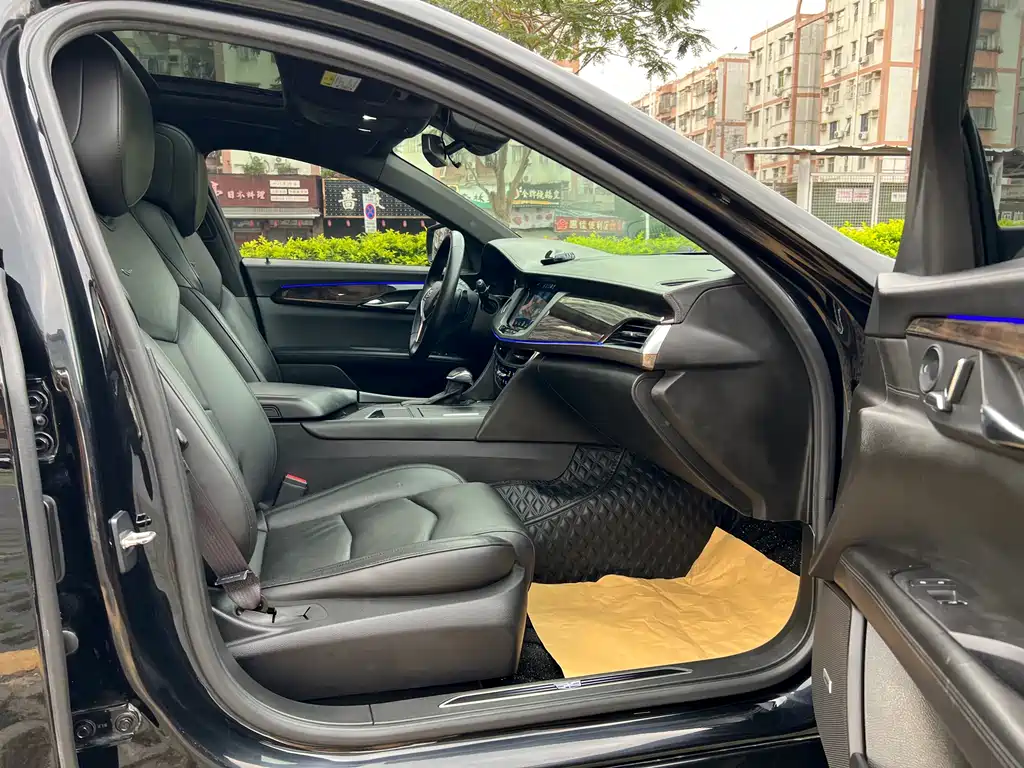 Cadillac CT6 2018 — фото 14