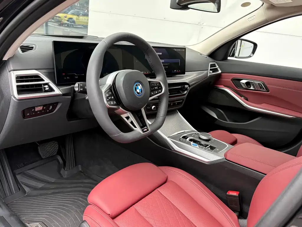 BMW i3 2026 — фото 10