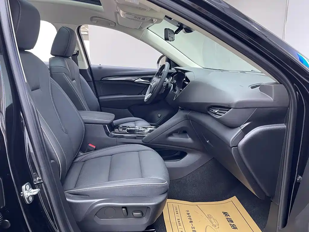 Buick Envision Plus 2023 — фото 16
