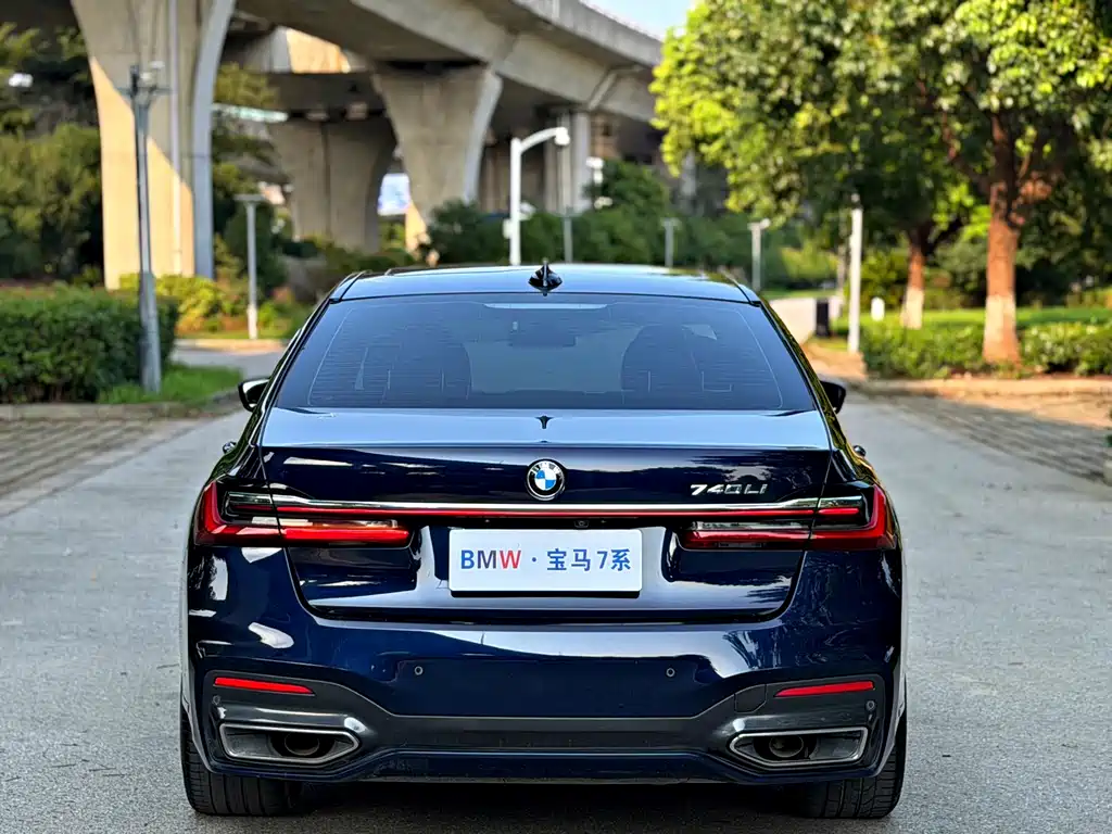 BMW 7 Series 2020 — фото 20