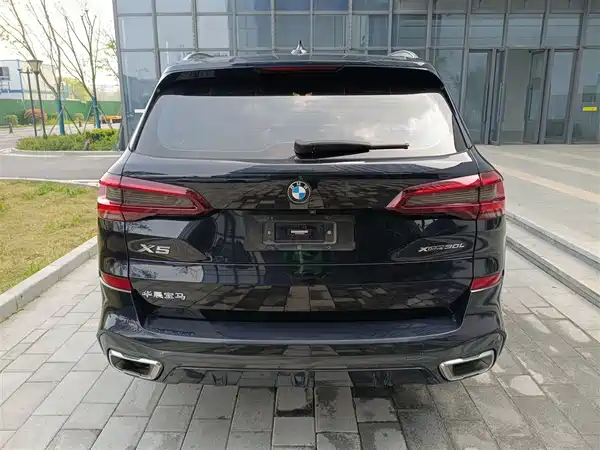 BMW X5 2022