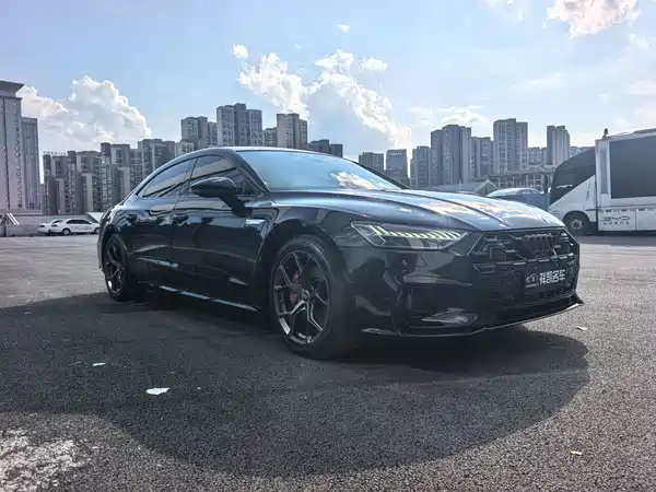 Audi A7L 2024
