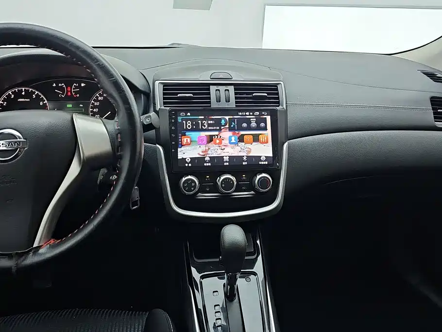 Nissan Tiida 2016 — фото 13