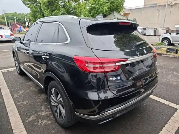 Hongqi HS5 2019