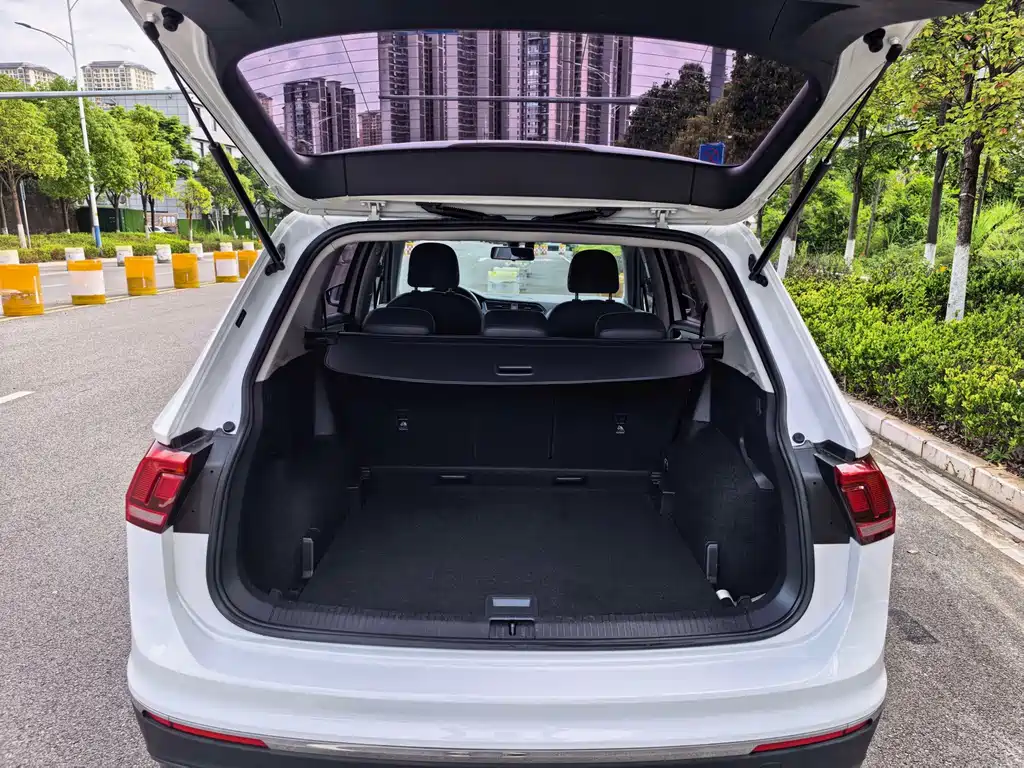 Volkswagen Tiguan L 2018