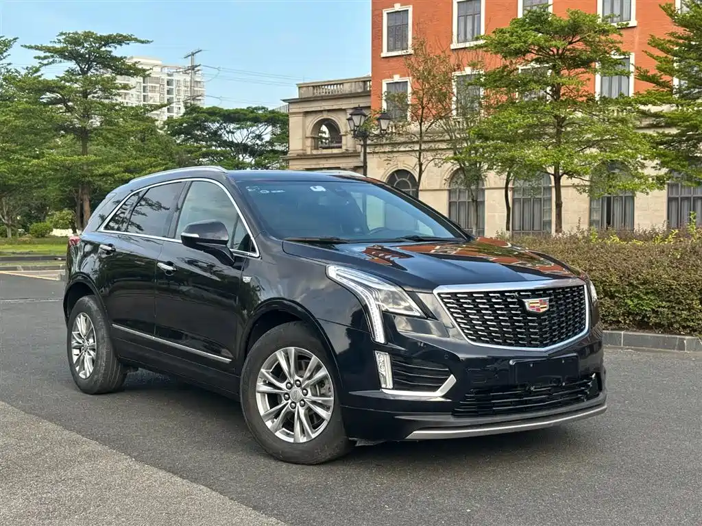 Cadillac XT5 2021 — фото 3