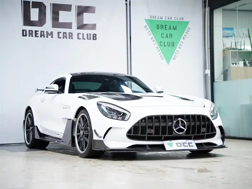 Mercedes-Benz AMG GT 2019 — фото 12