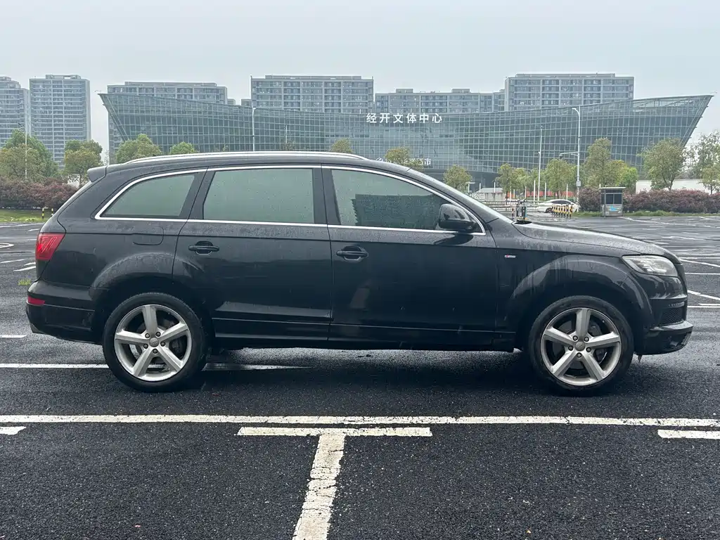 Audi Q7 2015 — фото 7