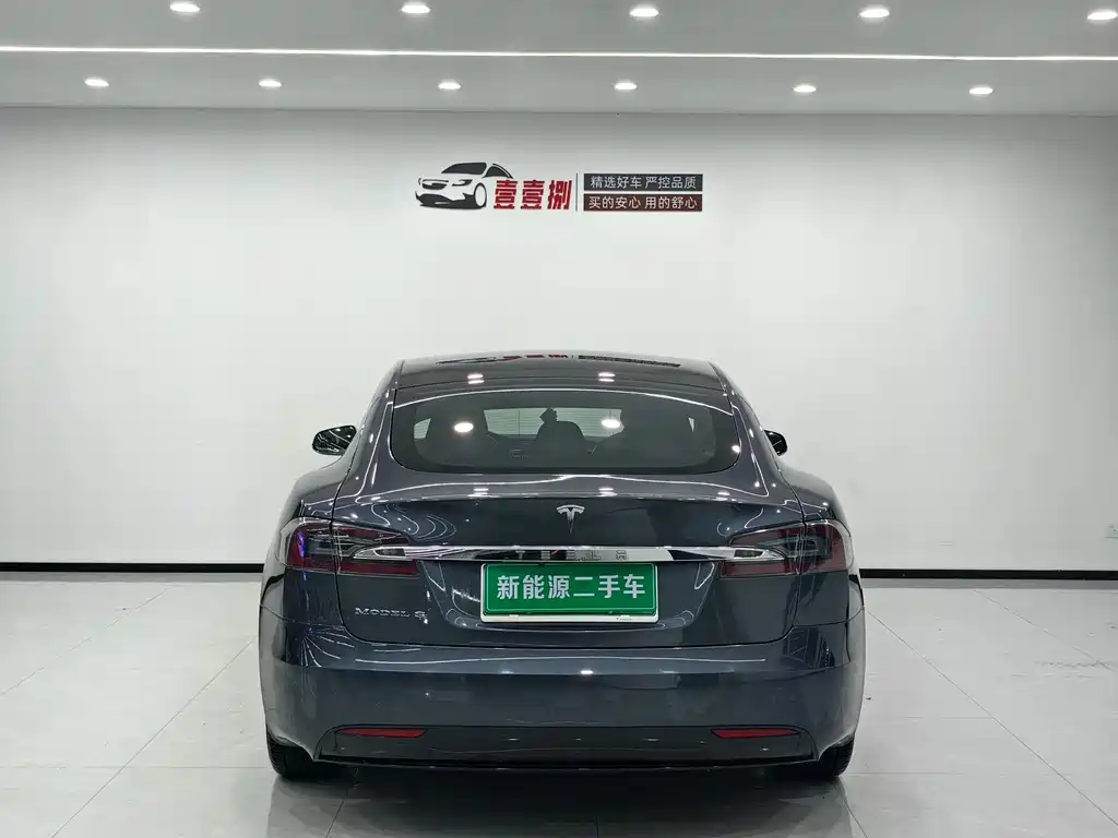 Tesla Model S 2020 — фото 2