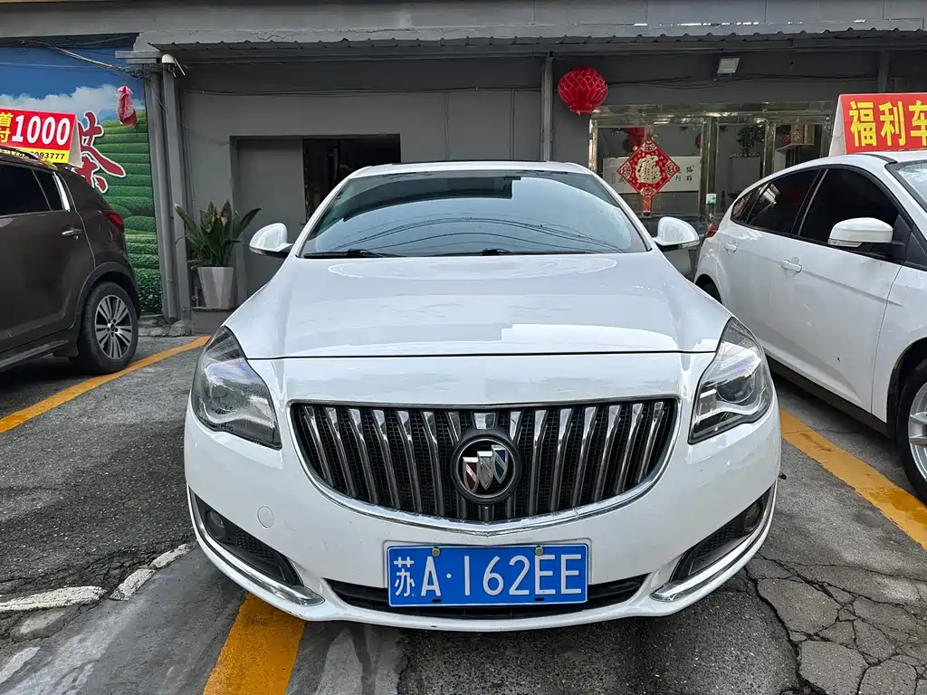 Buick Regal 2014 — фото 1