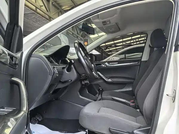 Volkswagen Santana 2021