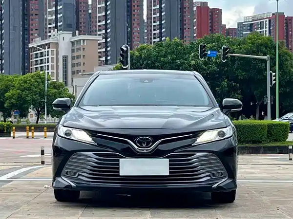 Toyota Camry 2018
