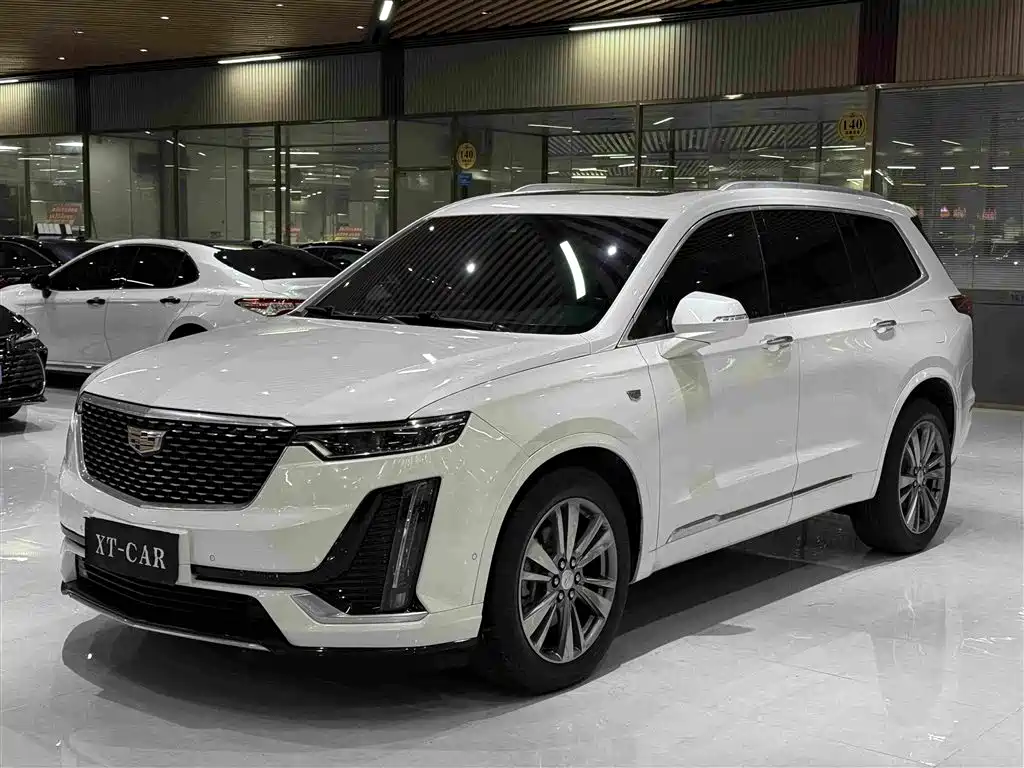 Cadillac XT6 2021