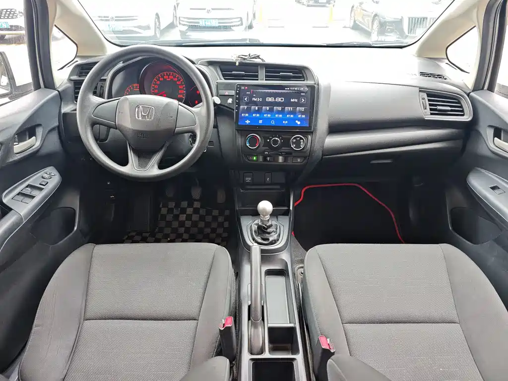 Honda Fit 2018 — фото 14