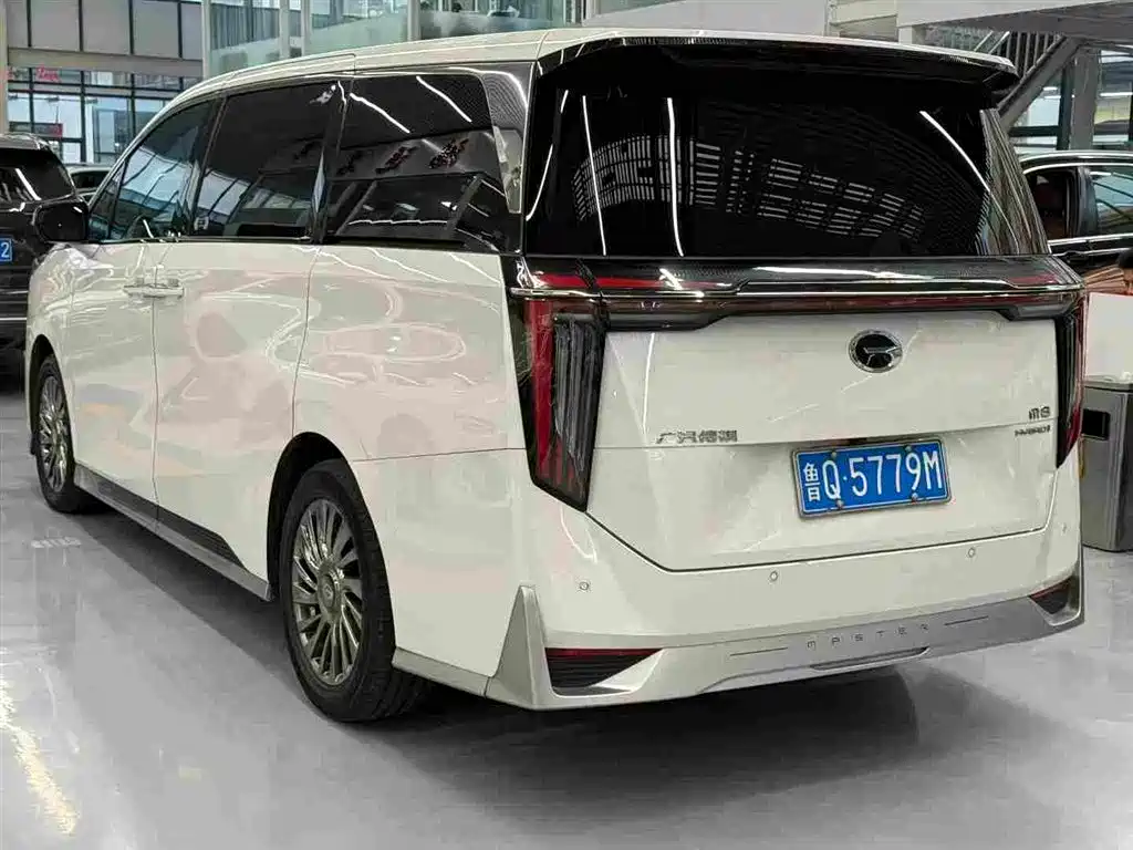 GAC Motor Trumpchi M8 2023 — фото 3