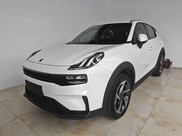 Lynk & Co 06 2023