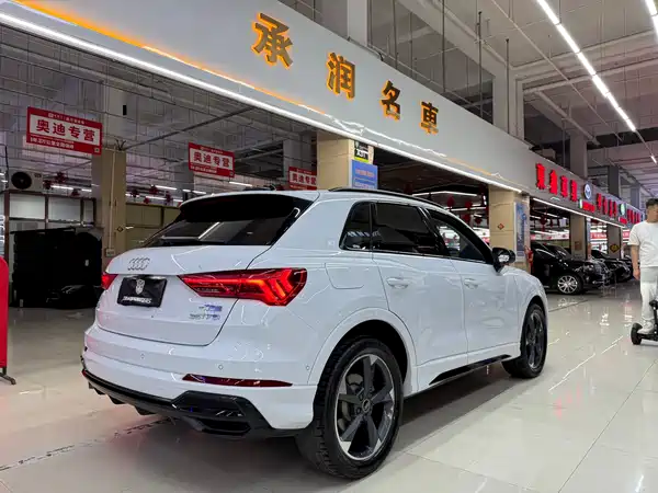 Audi Q3 2022