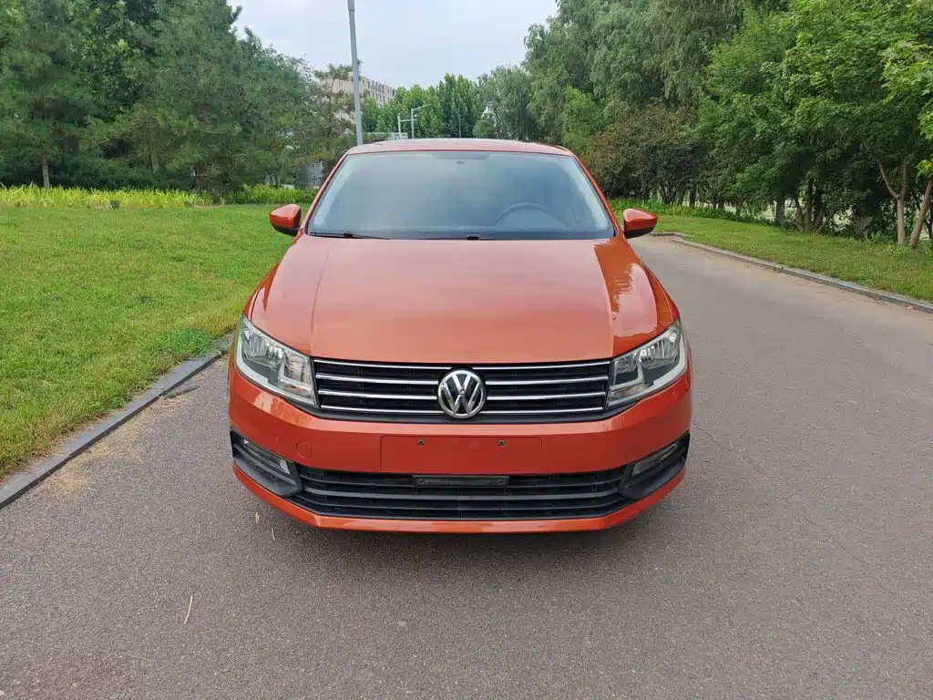 Volkswagen Santana 2015