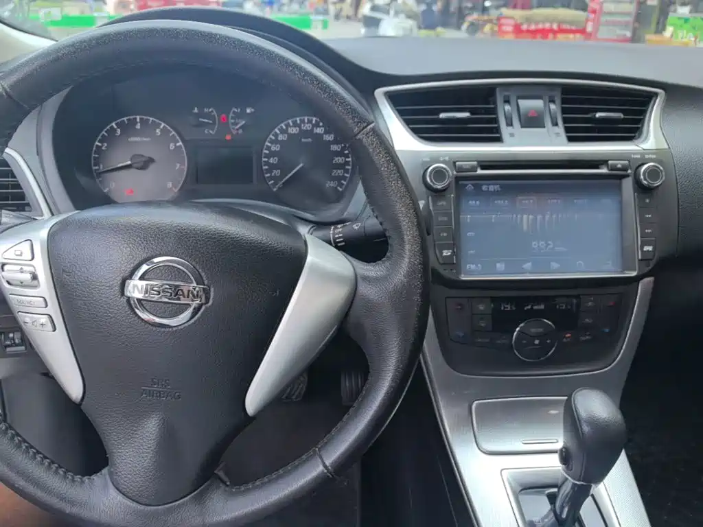 Nissan Sylphy 2015 — фото 10