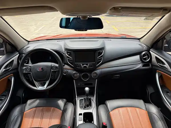 BYD Song 2016