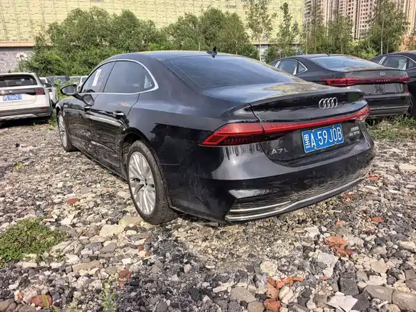 Audi A7L 2024