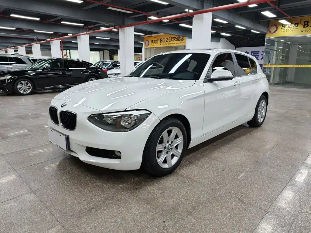 BMW 1 Series 2014 — фото 1