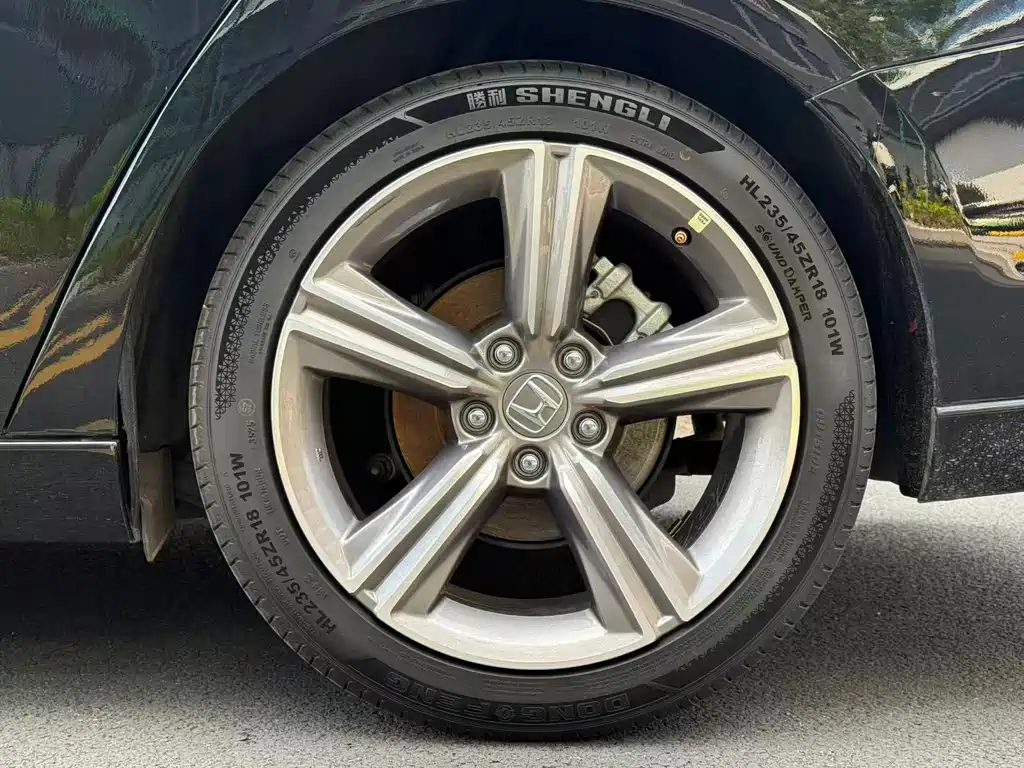 Honda Accord 2024 — фото 13