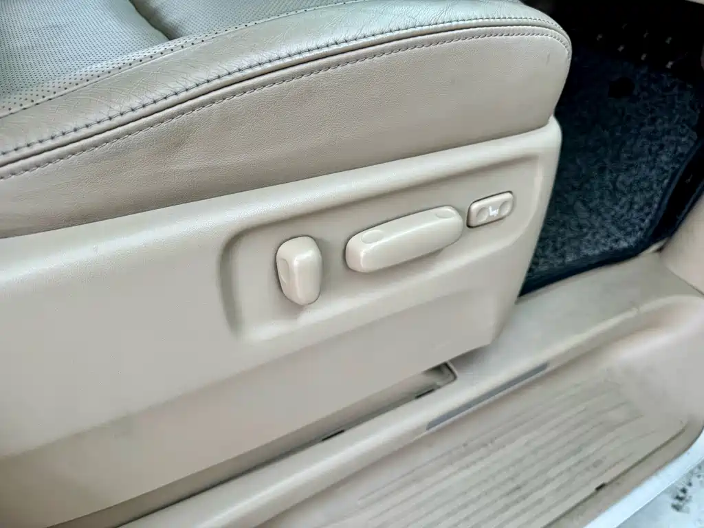 Toyota Alphard 2016 — фото 15