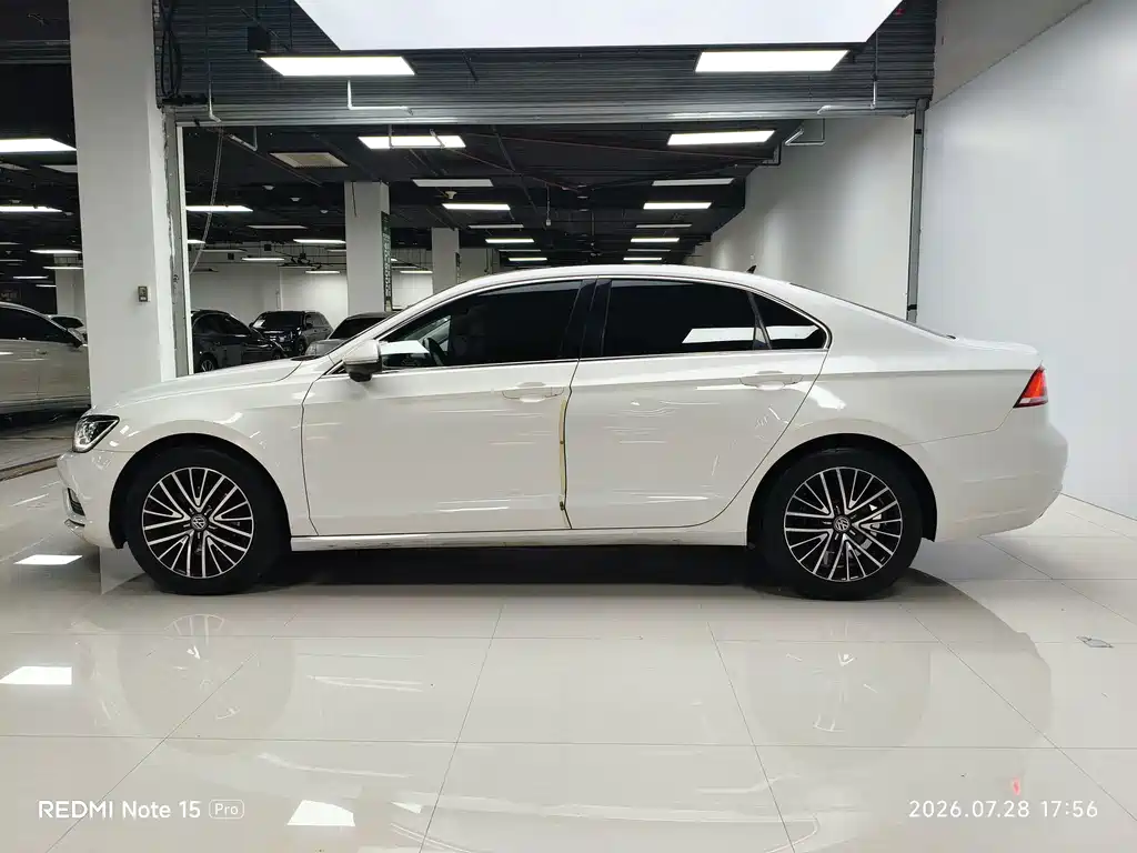 Volkswagen Lamando 2016