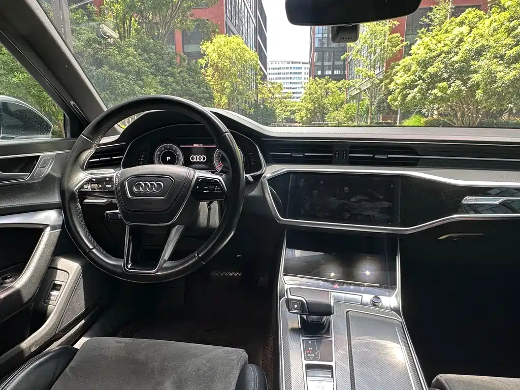 Audi A6L 2023 — фото 12