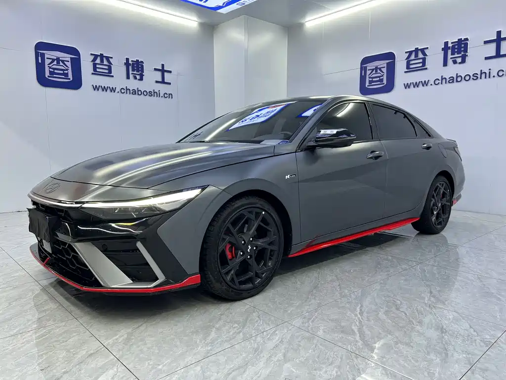 Hyundai Elantra 2025