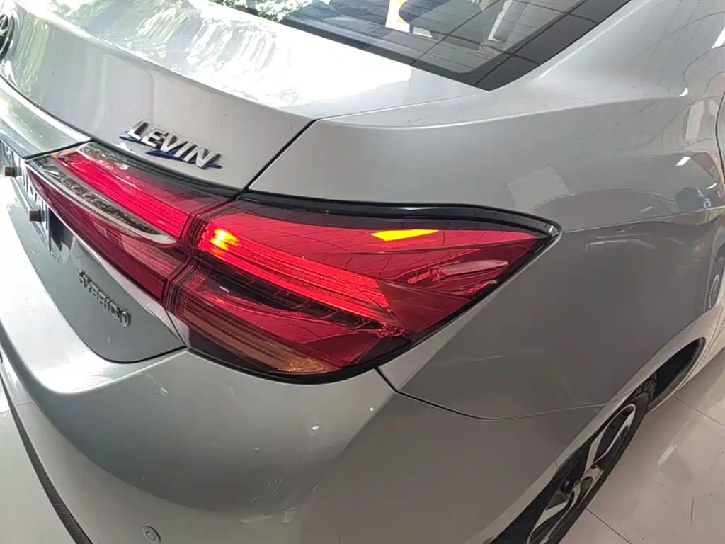Toyota Levin 2018 — фото 8