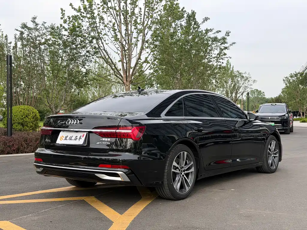 Audi A6L 2023