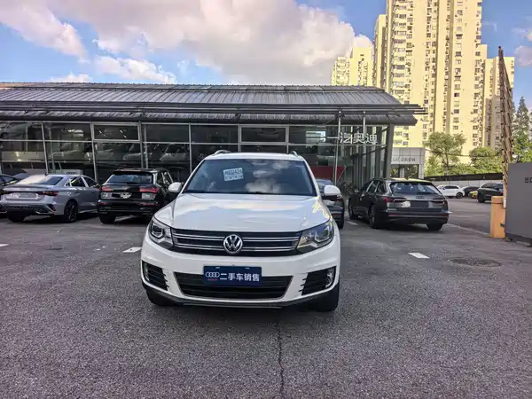 Volkswagen Tiguan 2014