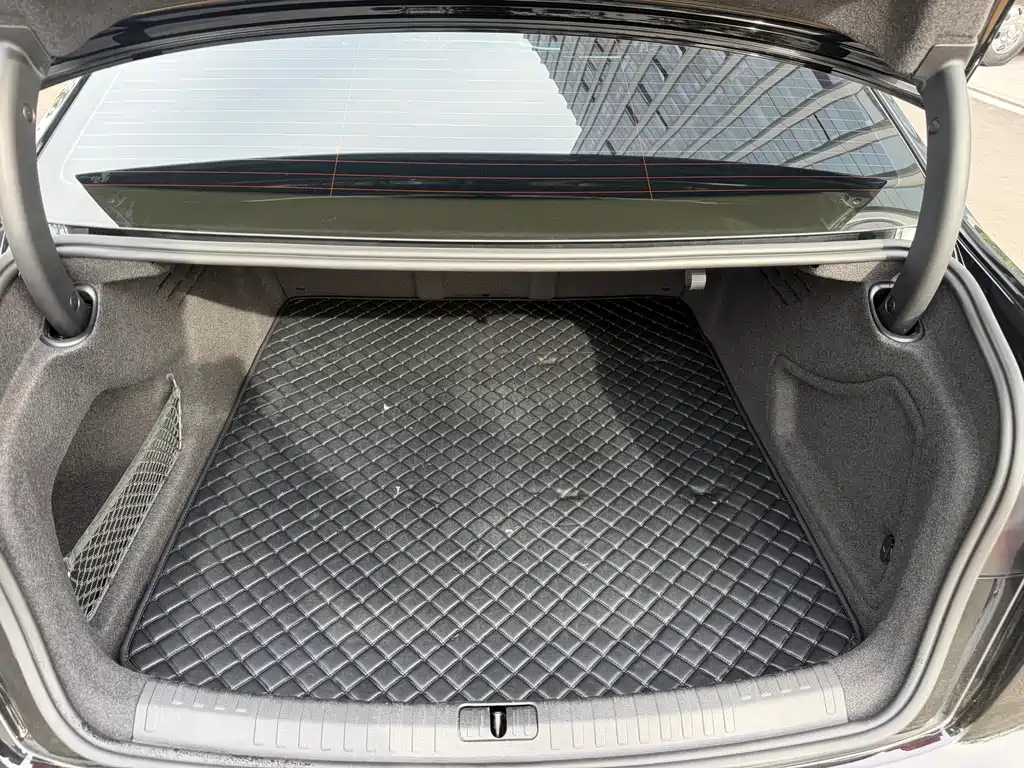 Audi A6L 2023 — фото 15