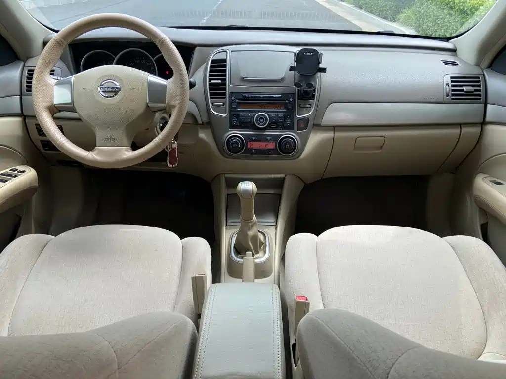 Nissan Sylphy 2016 — фото 10