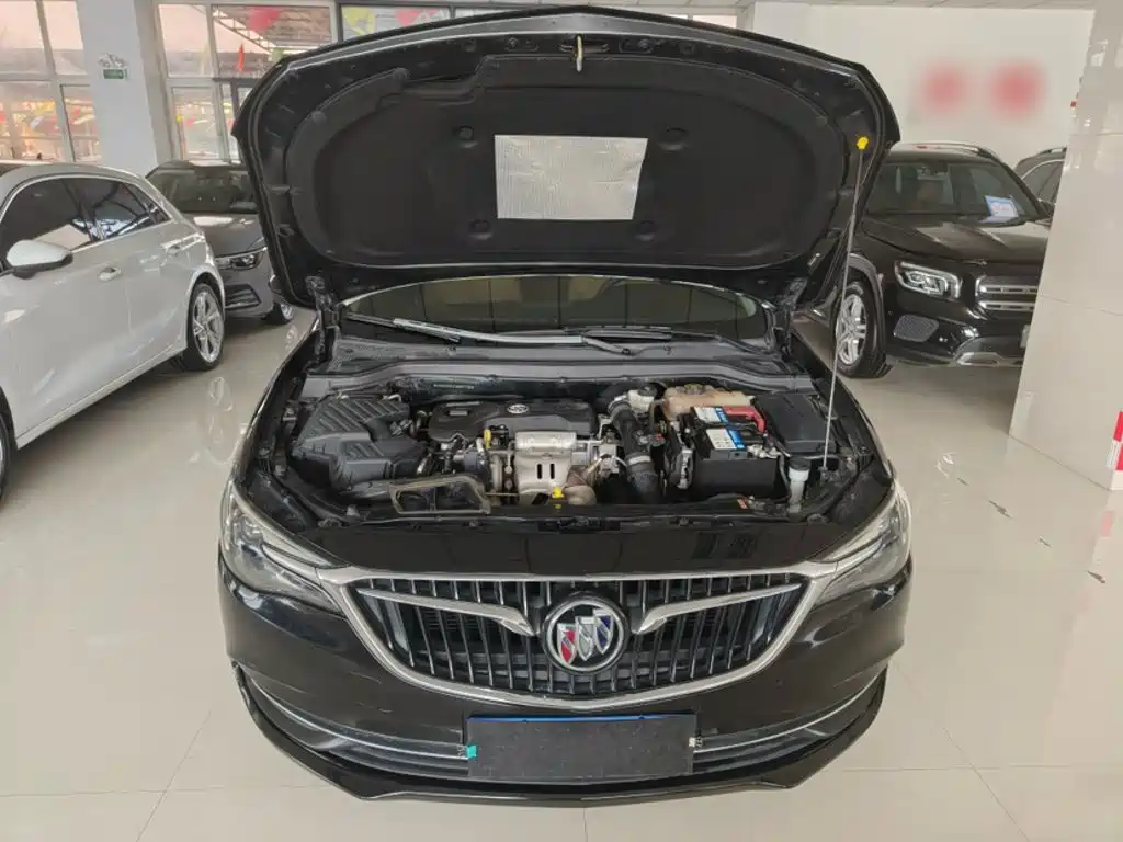 Buick Excelle 2018 — фото 25