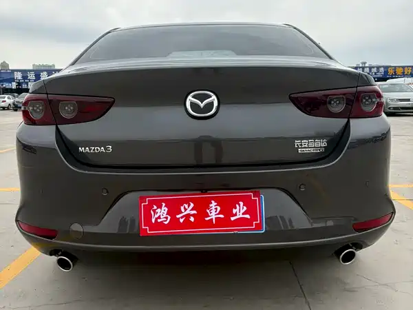 Mazda 3 Axela 2025
