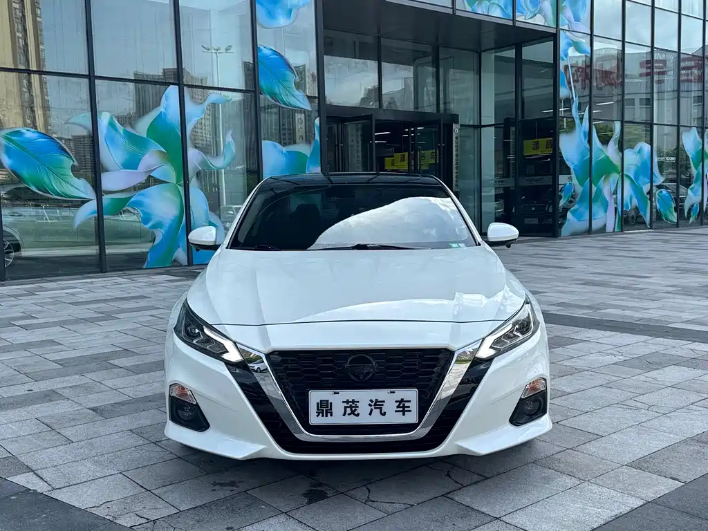 Nissan Teana 2022 — фото 2