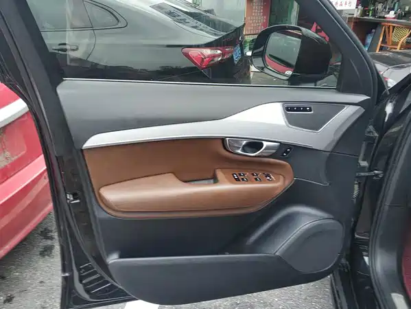 Volvo XC90 2018