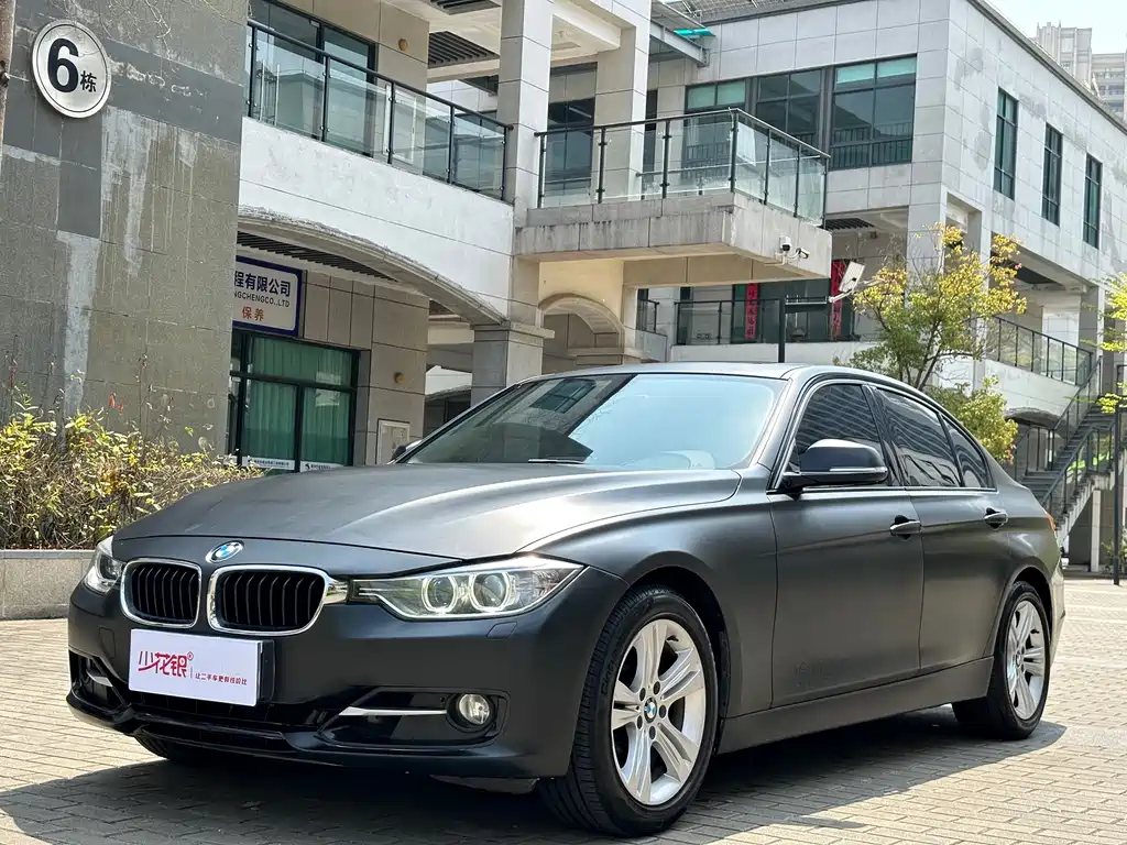 BMW 3 Series 2014 — фото 1