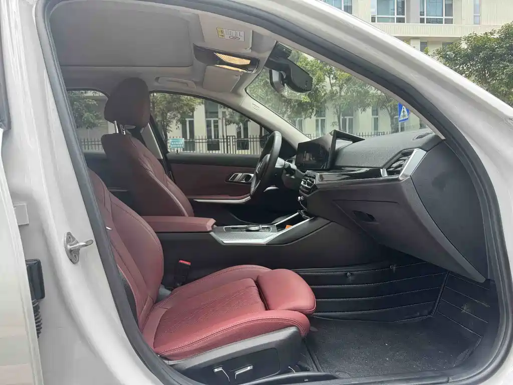 BMW i3 2024 — фото 15