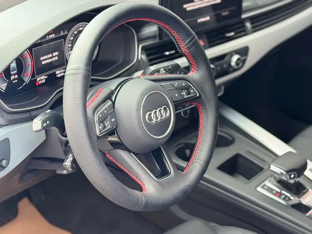 Audi A4L 2020 — фото 24