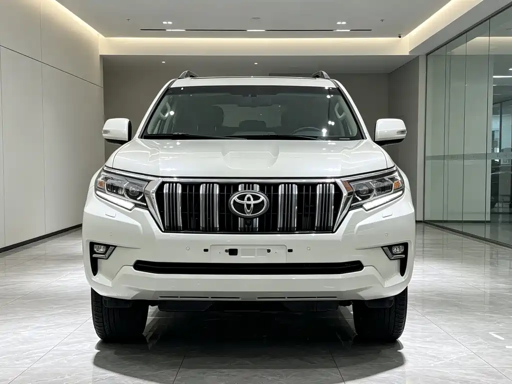 Toyota Prado 2019 — фото 2